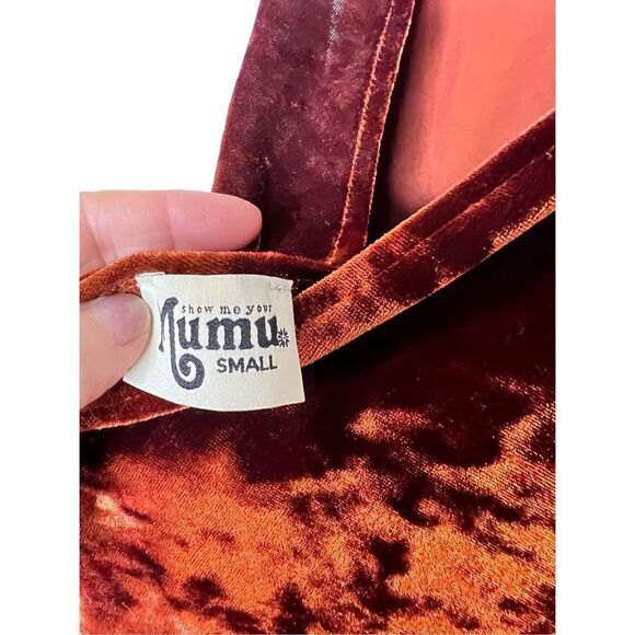 Show Me Your Mumu Friday Choker Dress in Copper Crushed Velvet Sz S - Picture 7 of 7